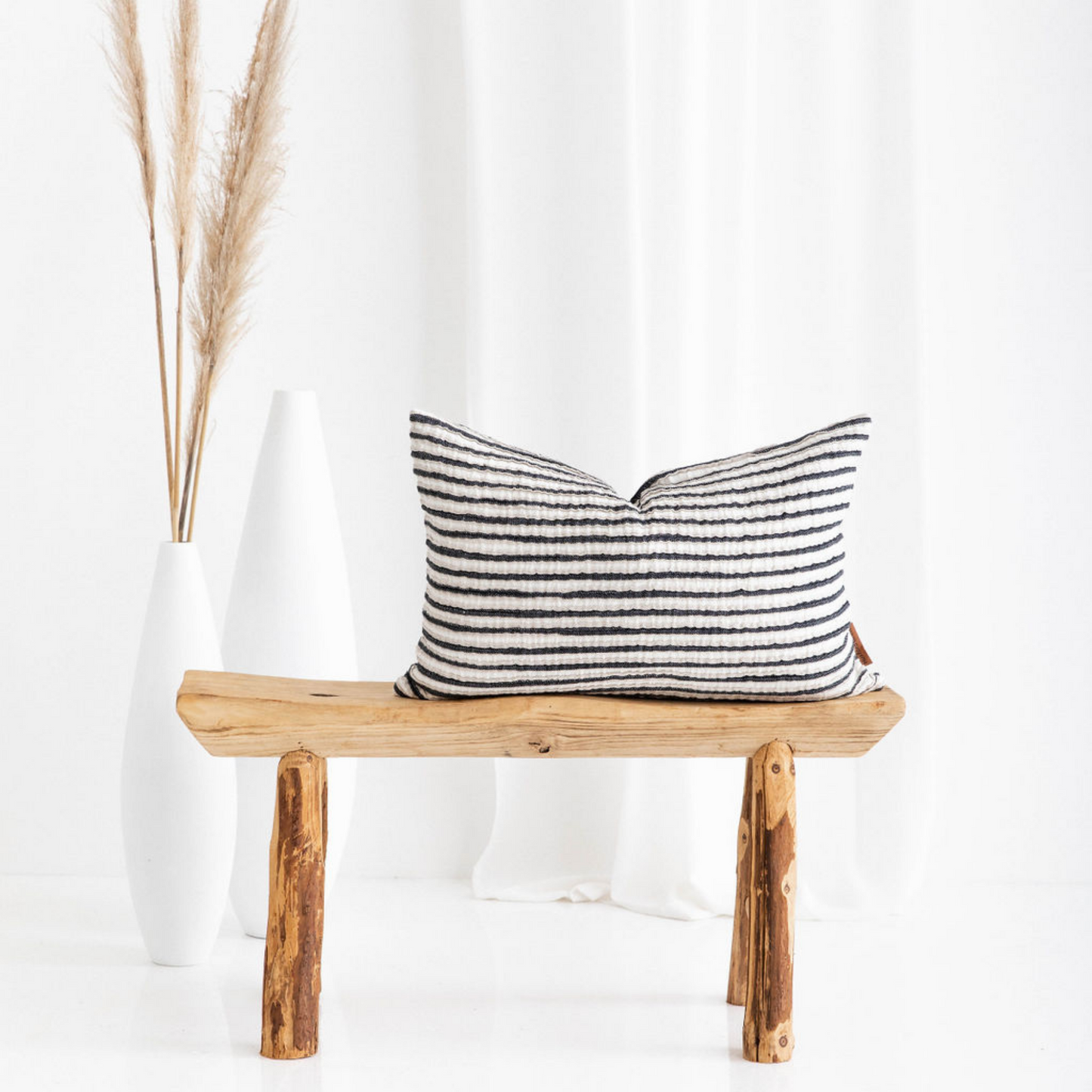 The_Airlie_Linen_Cushion_40_60_Stripe_HUXFORD_GROVE_1