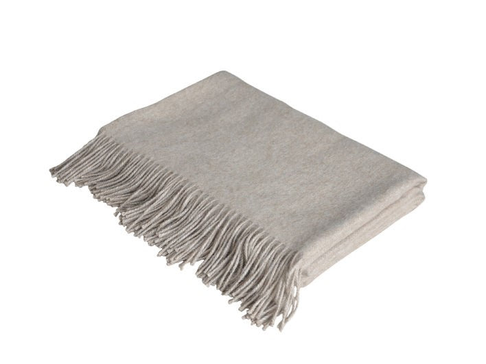 Dina Throw